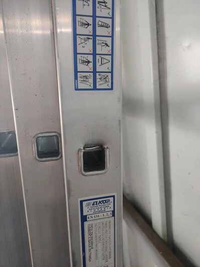 Драбина 3-секц. розкл. 3*8сх. 2,2-4,50м VHR T (УЦІНКА)