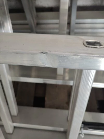 Драбина 3-секц. розкл. 3*17сх. 4,6-11,4м VHR P мет.розтяжка (УЦІНКА)