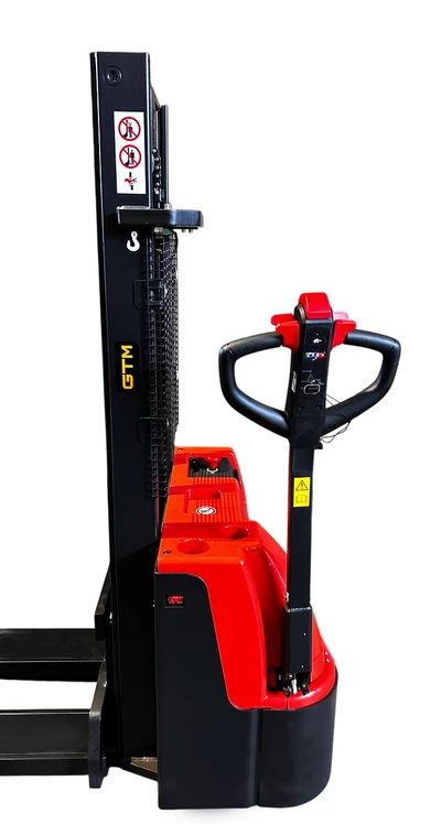 Штабелер електричний самохідний 1,5т/2,6м 24В/75Ah