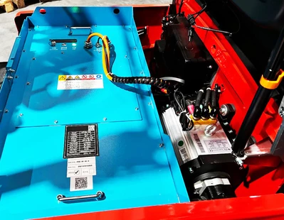 Навантажувач GTM 2000кг/5000мм 48В/300Аг Li-Ion