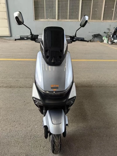 Скутер акумуляторний C-EV 1200, 72В, 1200Вт, Швидкість - 50км/год