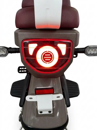 Скутер акумуляторний U-800-D, 60В, 800Вт, Швидкість - 45км/год, запас ходу - 60км