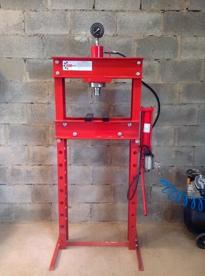 Прес гідропневматичний 20 тон Прес пневмогідравлічний 20 тон