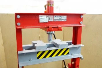 Прес гідравлічний Holzmann WP 20H