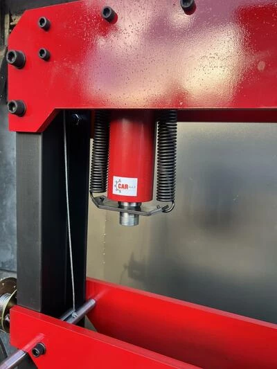 Прес гідравлічний 50т з пересувним циліндром