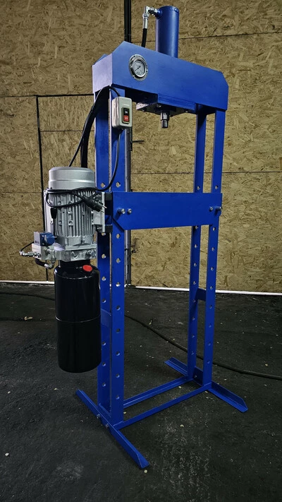 Електрогідравлічний прес 10 тон Хід гідроциліндра 250 мм Швидкість ходу 10 мм/сек Прес гідравлічний