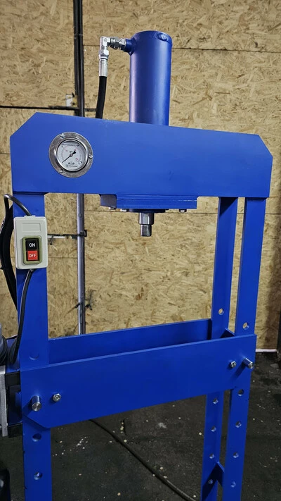 Електрогідравлічний прес 10 тон Хід гідроциліндра 250 мм Швидкість ходу 10 мм/сек Прес гідравлічний