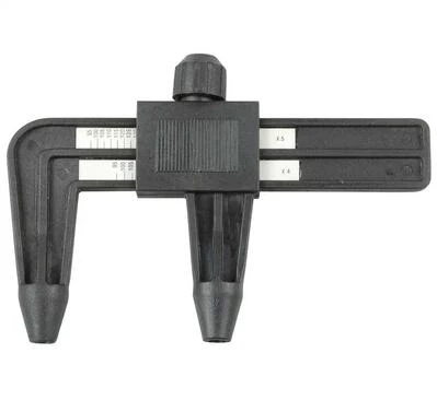 Інструмент для вимірювання відстані між болтами REDATS